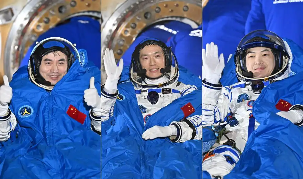 El Despegue de Shenzhou 22: Un Héroe Espacial para los Astronautas Chinos