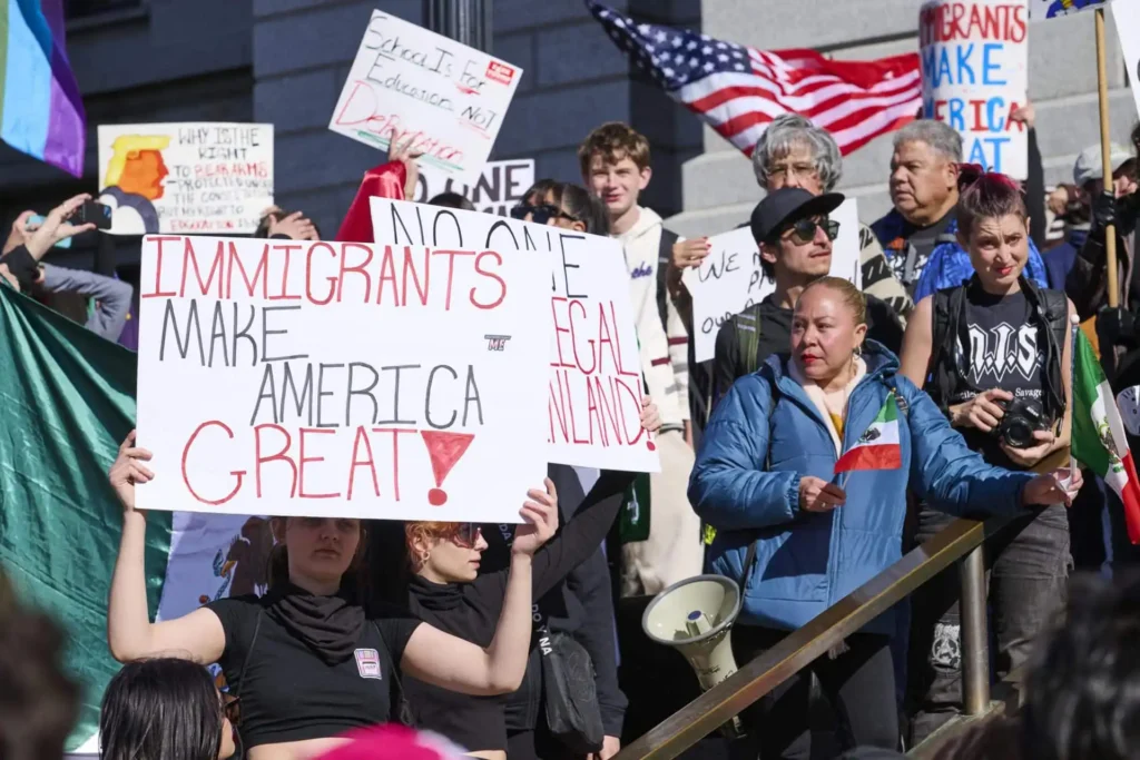 Lorde se Levanta por los Derechos de los Migrantes en EE.UU.