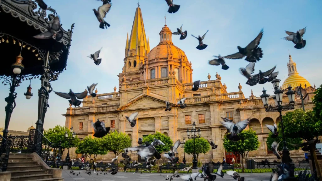 Los Destinos Turísticos Más Atractivos para los Viajeros Mexicanos en 2026