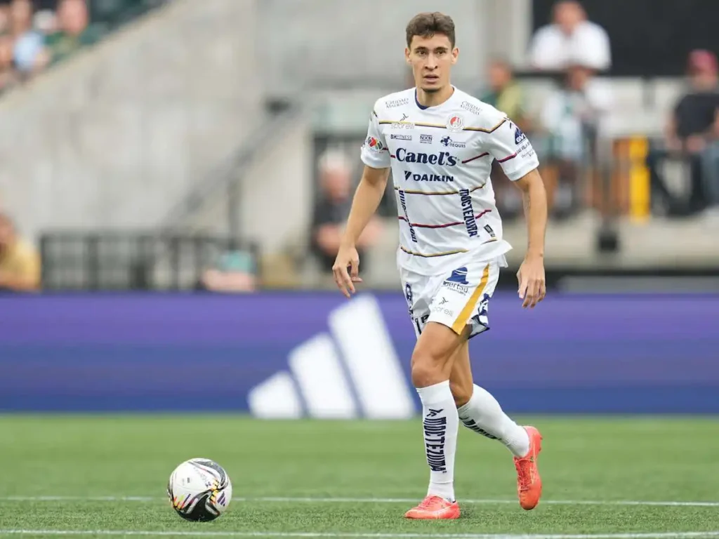 Rodrigo Dourado se Une al Club América: Un Refuerzo Estratégico para el Clausura 2026