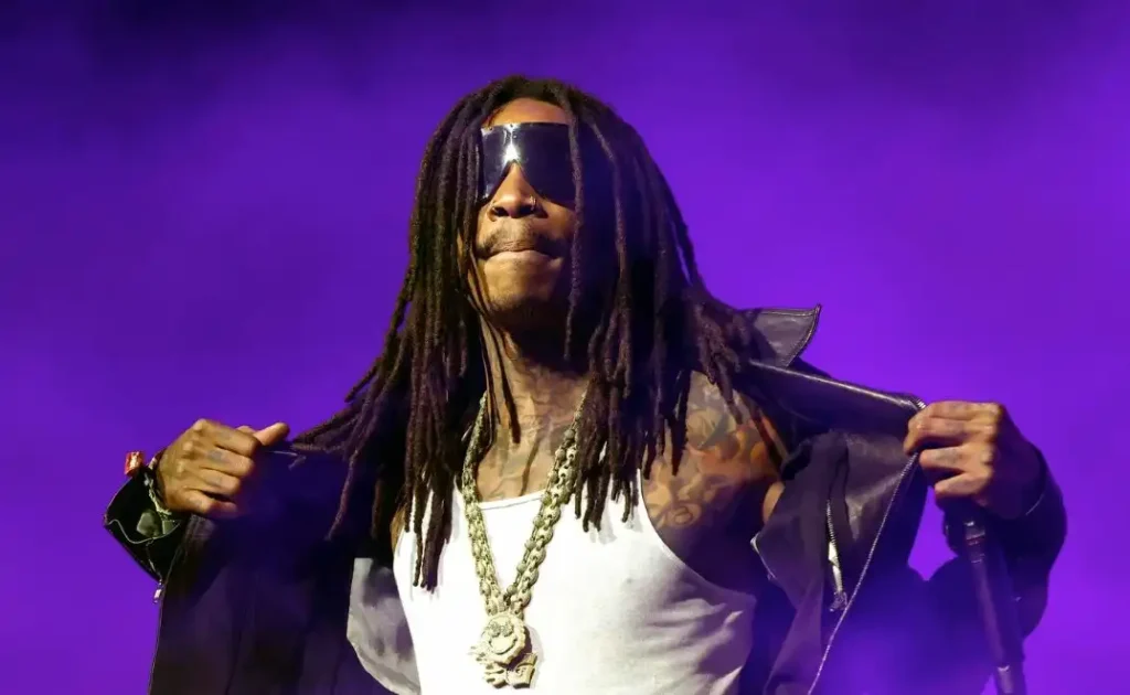 Wiz Khalifa enfrenta prisión en Rumania por consumo de cannabis en festival